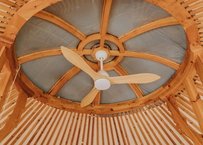Ecoglamping Entreraices